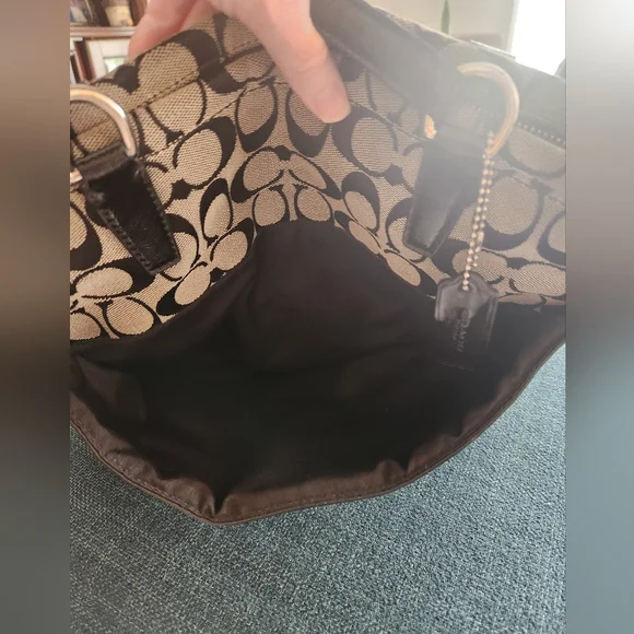 Coach Signature Tote (Vintage) - Picture 9 of 10